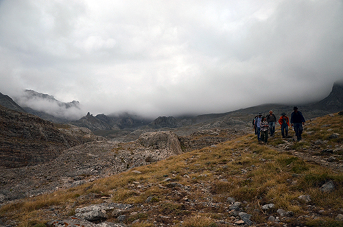 Walk up to the blueschists around lake Karagöl in the Bolkar mountains